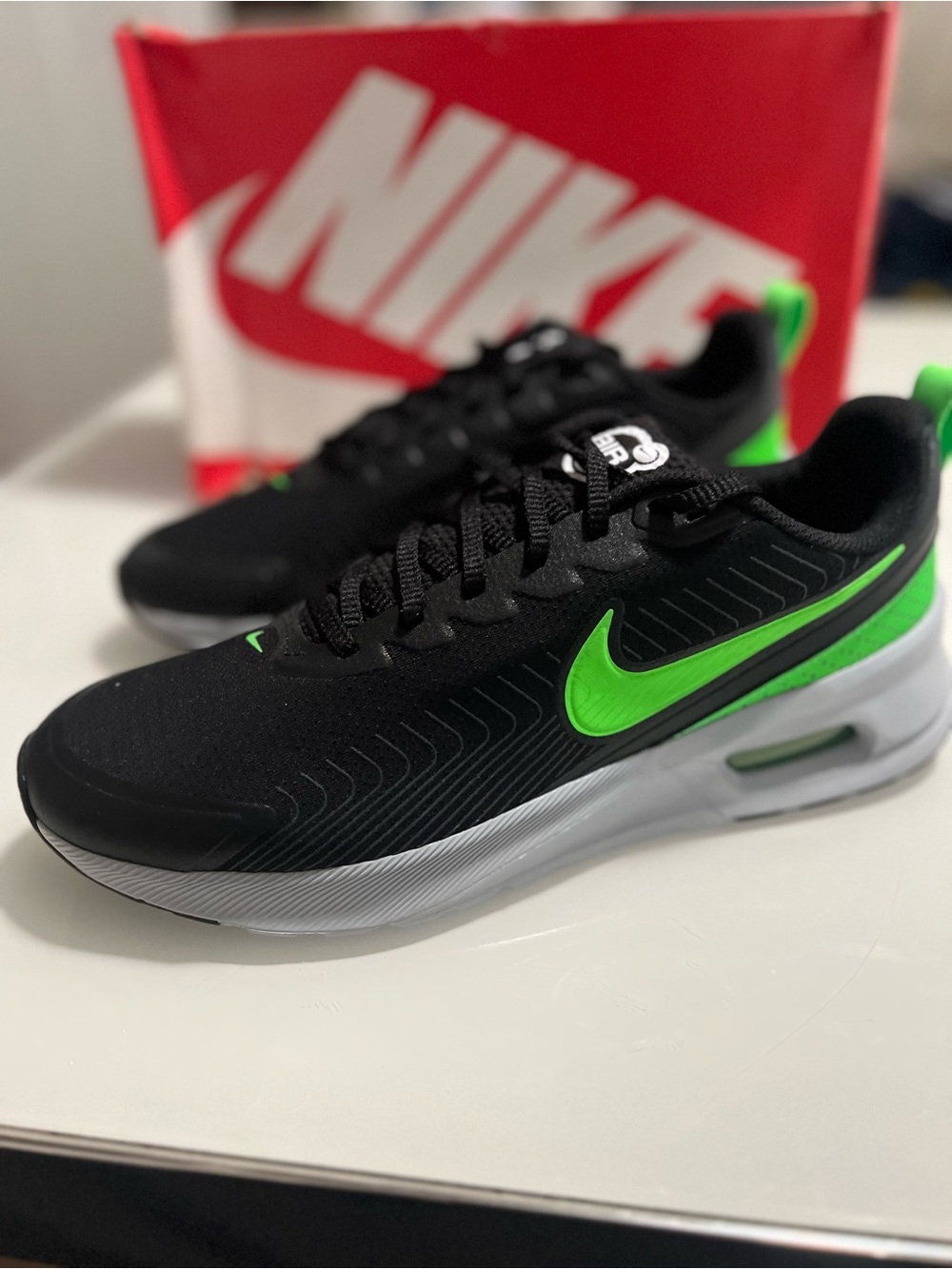 Nike Black and Neon Green Men's Air Cushioned Sneakers Sz 12